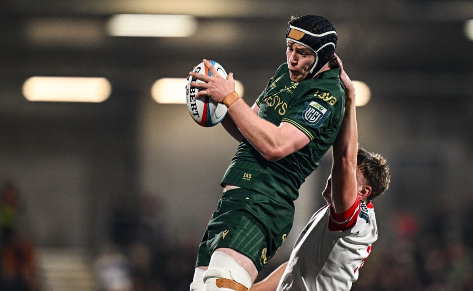 Darragh Murray wins a lineout against Ulster