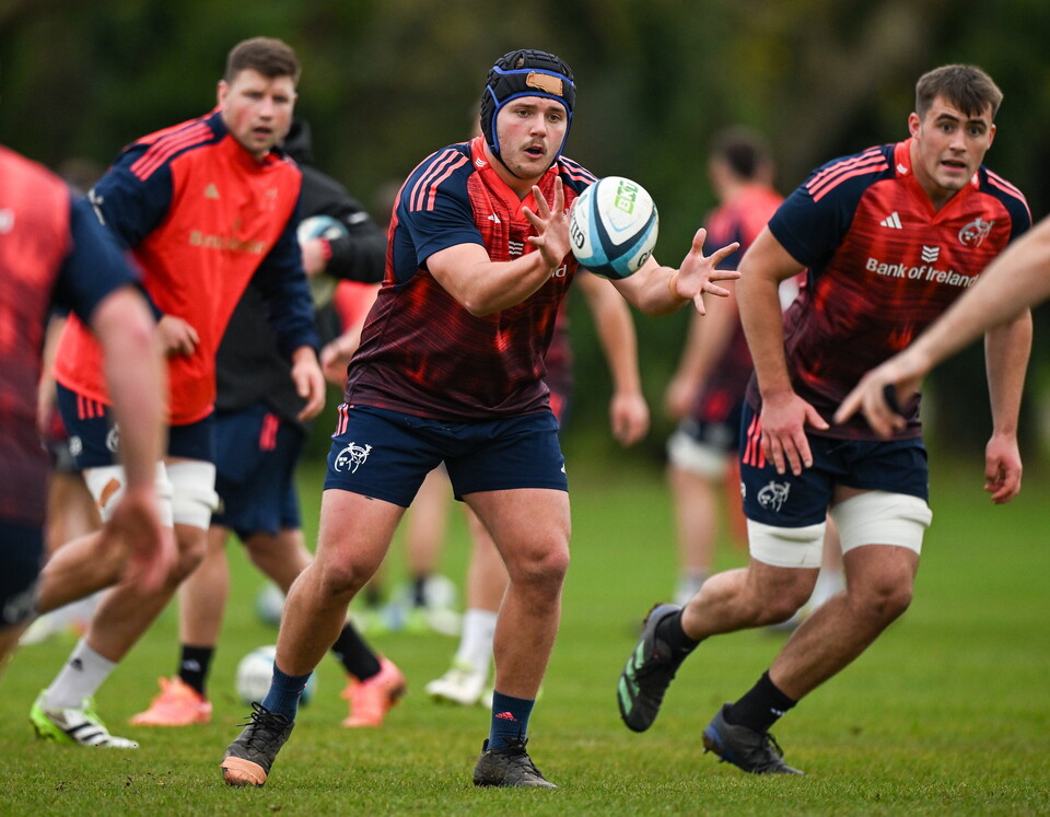 George Hadden training with Munster