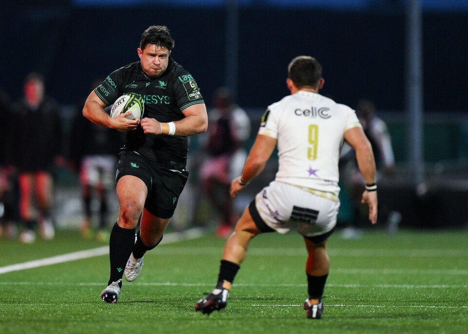 Dave Heffernan on the charge for Connacht