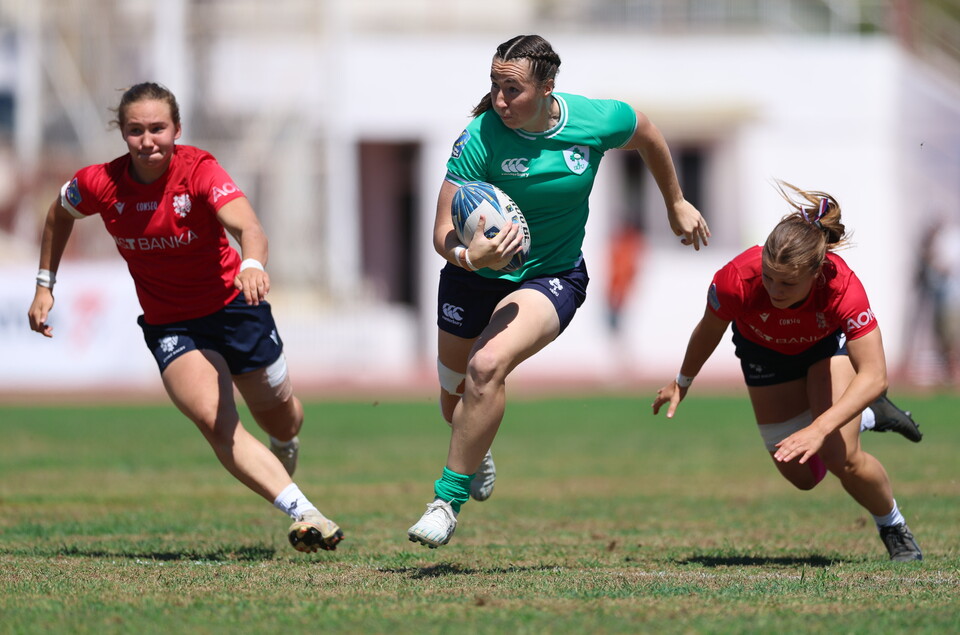 Eve Higgins makes a break against Czechia