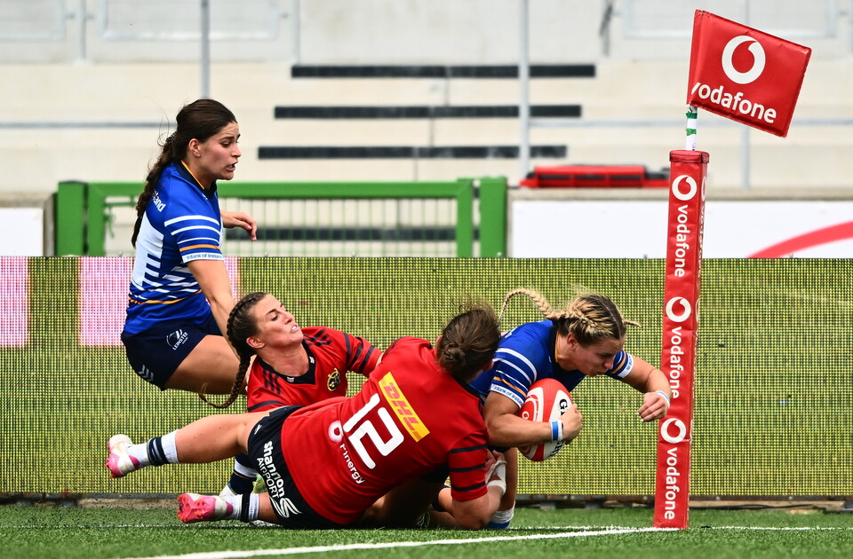 Kathy Baker crashes over for Leinster against Munster