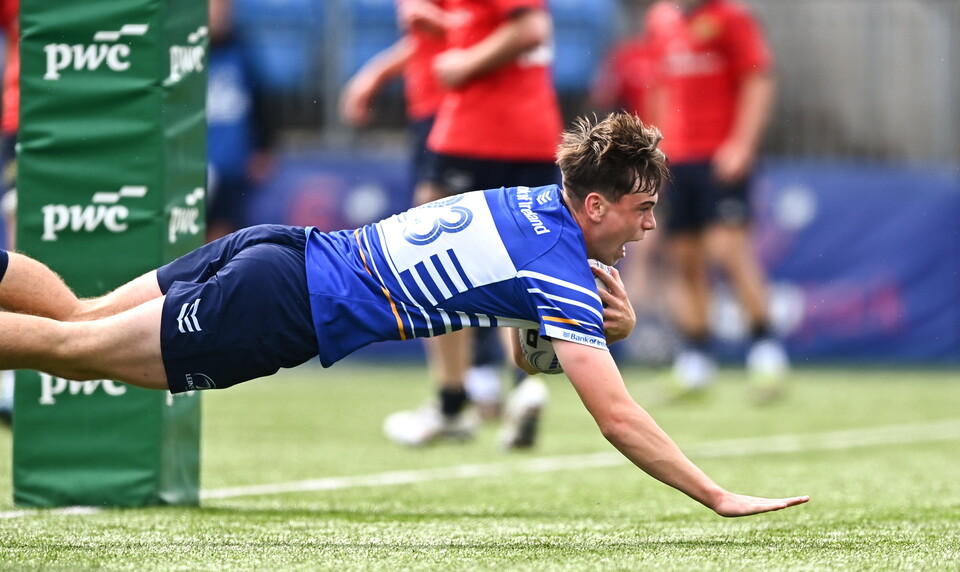 Mark McNally dives over to score for the Leinster U-18 Schools team
