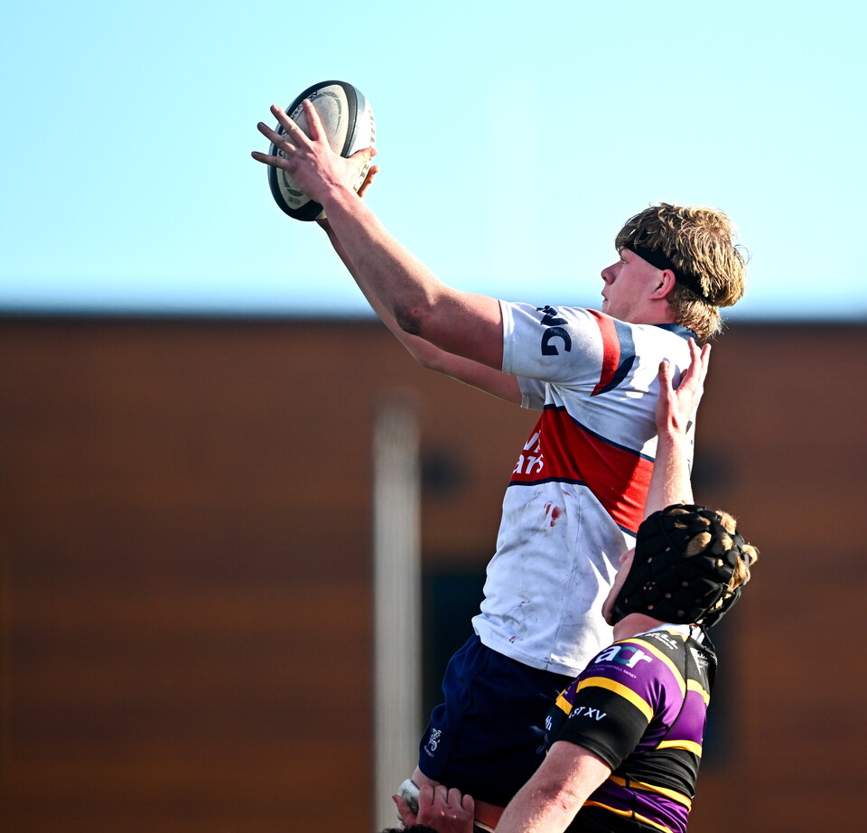 Billy Corrigan catches a lineout