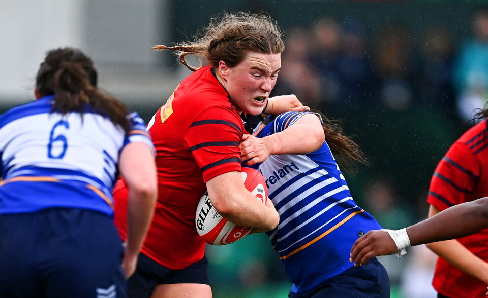 Munster replacement Alisha Flynn makes a carry