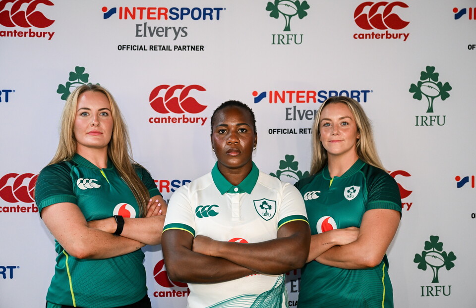 Ireland women's players launch the new kit