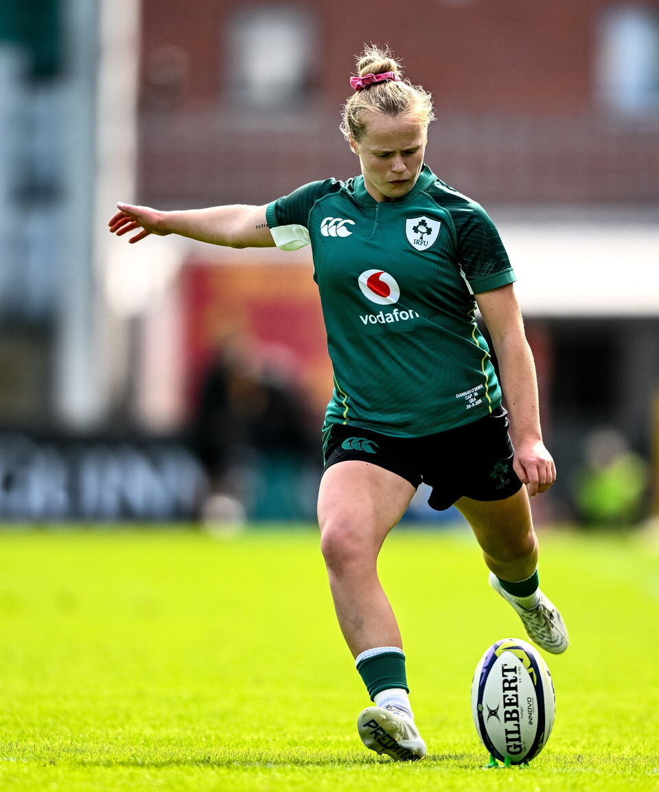Dannah O'Brien takes a kick at goal