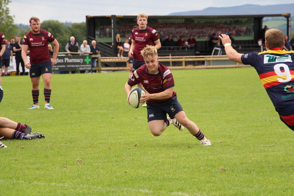 Enniskillen take on Ballyclare