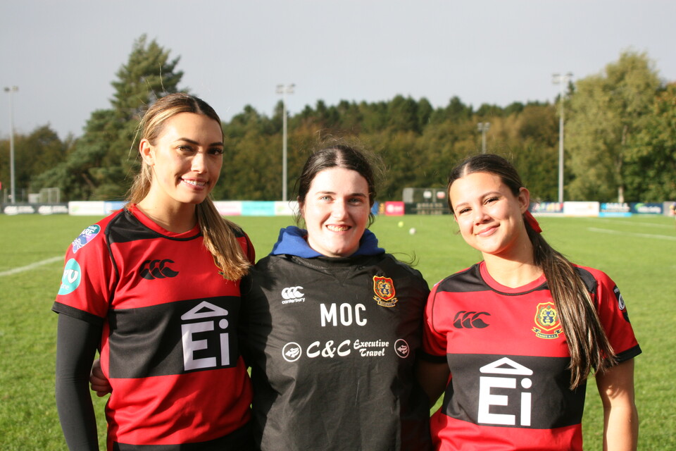 Caitlyn and Takiah with teammate Megan O'Connor