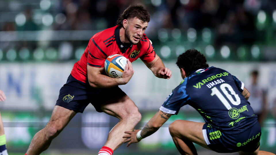 Alex Nankivell in action for Munster