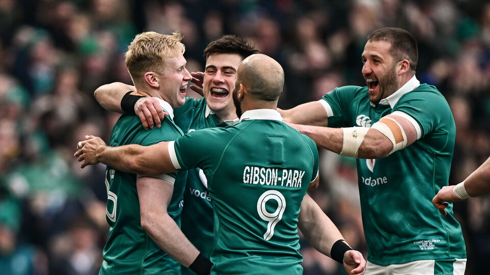 Ireland team celebrate
