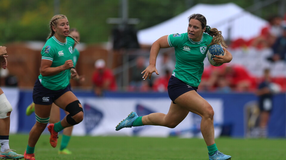 Alana McInerney in action for the Ireland Women's Sevens team