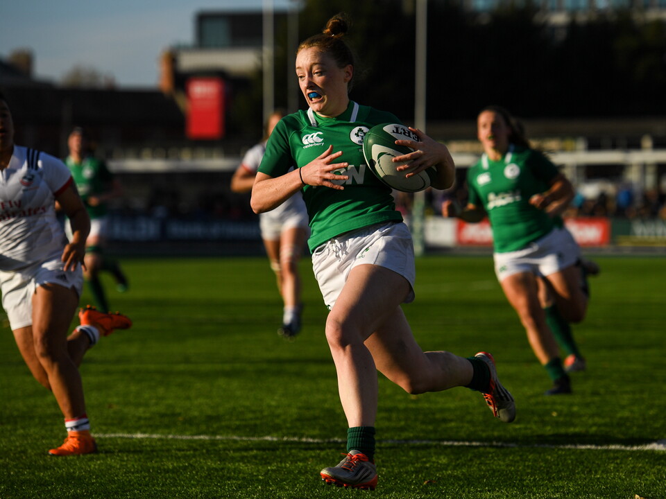 Laura Sheehan in action for Ireland